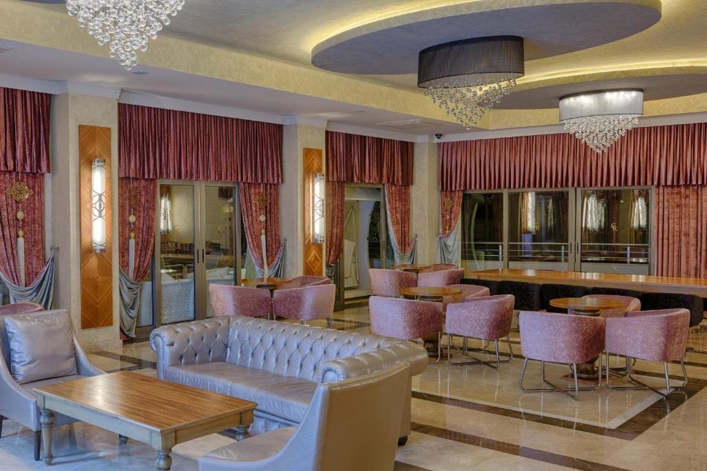 هتل گلدن راک بیچ مارماریس